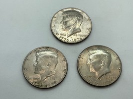 Lot Of 3 US 1776-1976 D Kennedy Half Dollar Bicentennal Coin  - £62.75 GBP