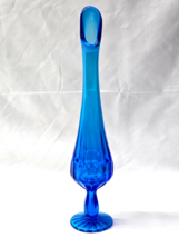 Vintage FENTON 12&quot; Small Swung Vase THUMBPRINT COLONIAL BLUE - Signed On... - £39.27 GBP