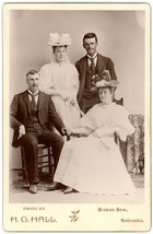 Circa 1890&#39;S Cabinet Card 2 Couples Men &amp; Women Fancy Clothes Hall Broken Bow Nb - £8.94 GBP