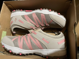 Skechers Ladies Shoe Sneaker Taupe Size 9 Water Repellent Seager Hiker NEW - $31.68