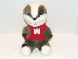 Vintage 1982 Dakin 10&quot; Bucky Badger Plush Doll Red Wisconsin University Top Guc - £35.39 GBP