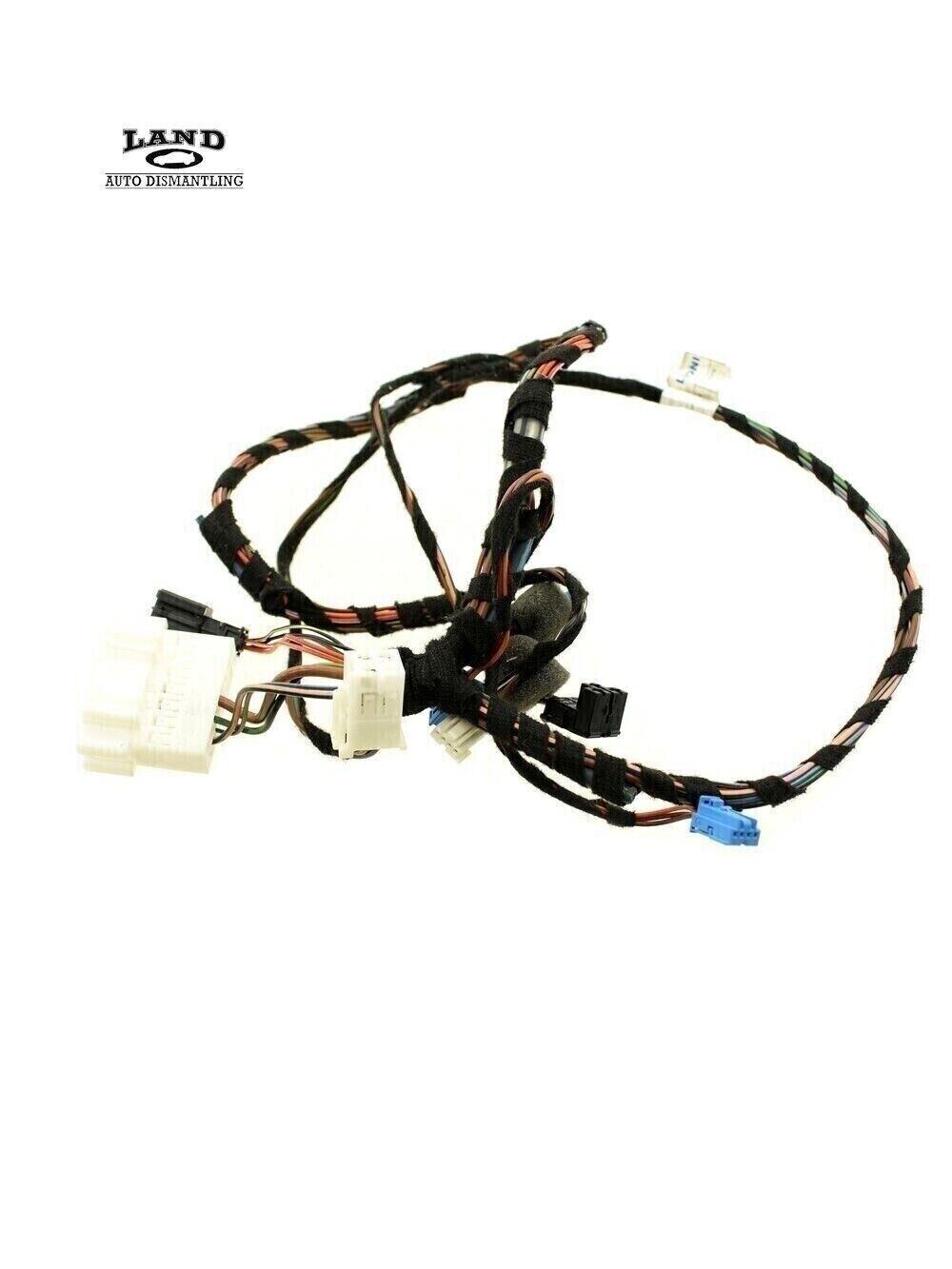 MERCEDES W218 CLS-CLASS CENTER CONSOLE WIRING HARNESS CONNECTORS PLUGS 12V - $9.89