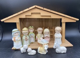 House of Lloyd Nativity Musical Away In A Manager Wood &amp; Ceramic Crèche - £31.52 GBP