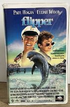 Lot: Flipper + That Darn Cat, VHS Movies, Wood Animal Family Comedy Acti... - $10.95