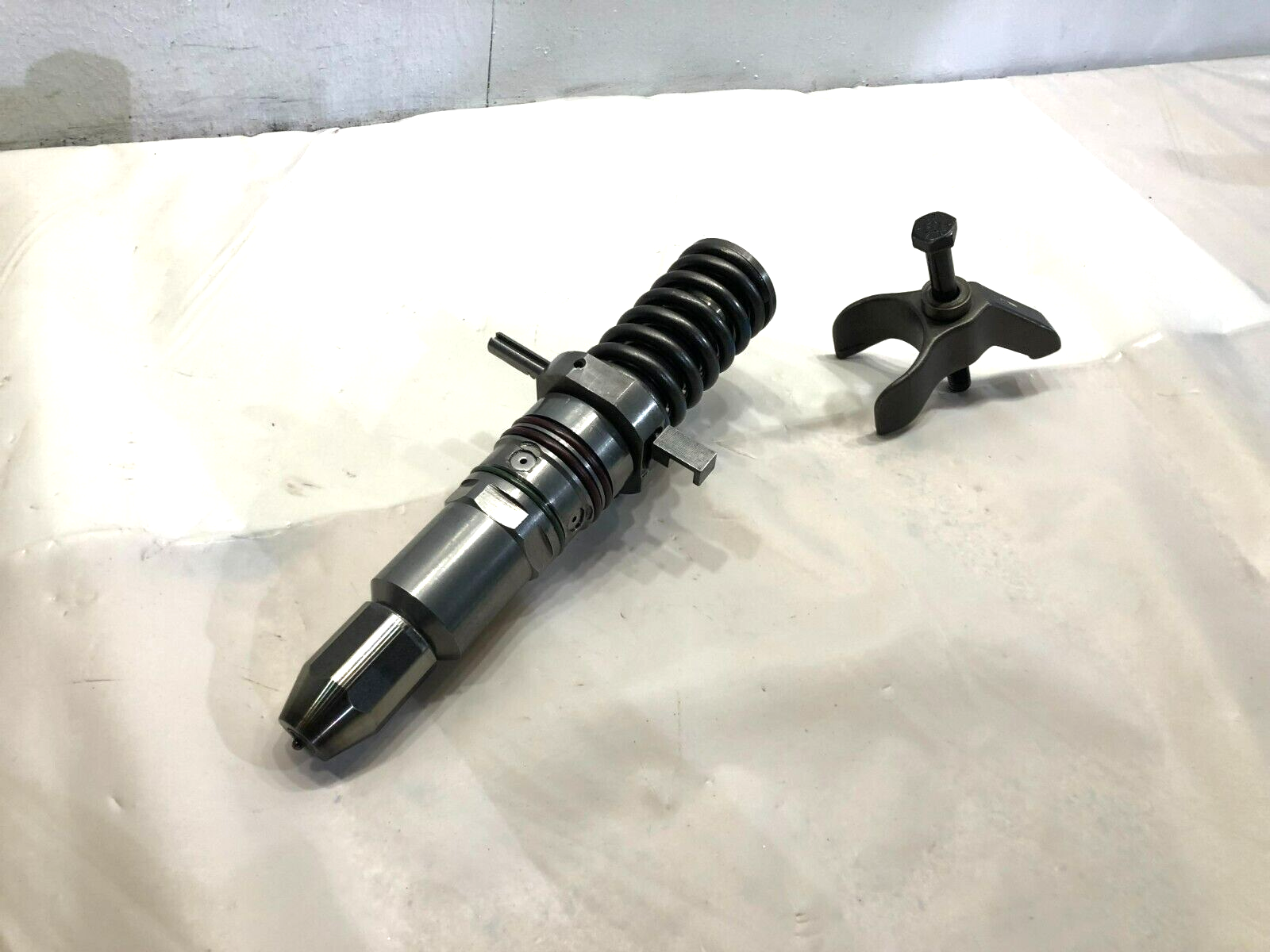 Caterpillar CAT 3508 3512 3516 Diesel Fuel Injector Cylinder #1 With Hol... - $934.65