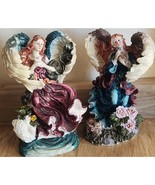 Beautiful Angel Figure Set Of 2 Surrounded By Animals Very Pretty See Pi... - $18.37 CAD