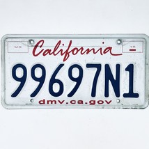  United States California Lipstick Passenger License Plate 99697N1 - $16.82