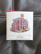 Vintage 1994 Liberty Falls City Hall The Americana Collection AH84 - £7.41 GBP