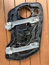 2011-2016 HYUNDAI ELANTRA SEDAN RIGHT PASSENGER FRONT DOOR WINDOW REGULATOR - $98.99