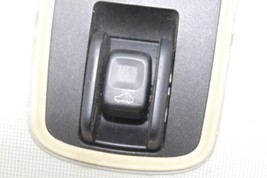 08-13 VOLVO XC70 OVERHEAD CONSOLE DOME LIGHT Q4452 image 5