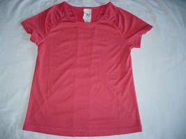 Athletic Works Girls Active T Shirt Mesh Back Size Large (10-12)  Coral Punch - £7.36 GBP