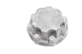 01-07 CHEVROLET SILVERADO 2500 HD WHEEL CENTER CAP Q4606 image 3