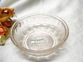 2240 Antique US Glass Starred Nappy Ramekin Bowl - £3.92 GBP
