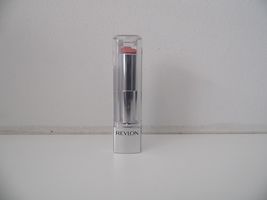 Revlon Ultra HD Lipstick #865 Magnolia Full Size Factory Sealed - $211.35 MXN