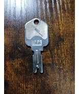 Vintage Pollak Lightning Bolt Key 2&quot; - $16.28 CAD
