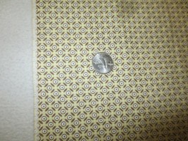 2513. Vtg. Pale Yellow Geometric Print Cotton Fabric - 34&quot; X 3 7/8 Yds - £11.99 GBP