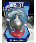1999 Hershey Kisses Juggler - Juggles Hershey Kisses, Works! - $454.30 MXN