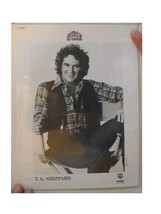 T.G. TG Sheppard Press Kit and Photo 3/4 Lonely - £21.11 GBP