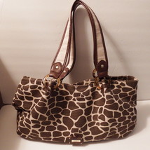 Relic Animal Print Metallic Canvas Shoulder Bag - $470.27 MXN
