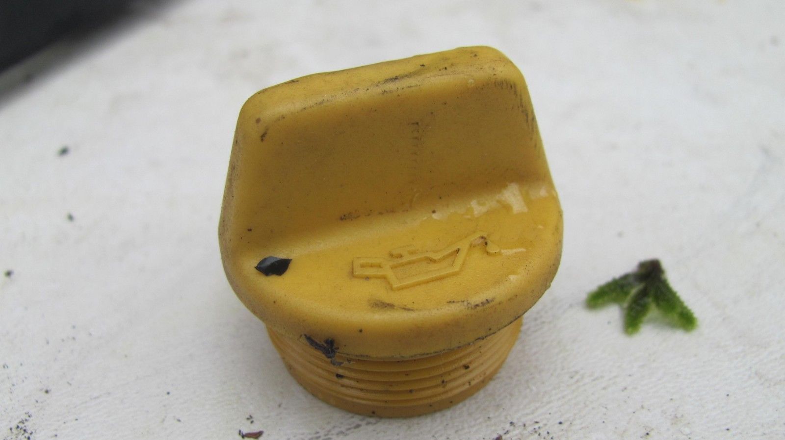 Mercury Big Foot 50 Hp. OIL CAP 825490 - $37.20