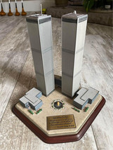 Danbury Mint Twin Towers Commemorative September 11, 2001 9/11 Model Statue - £31.37 GBP