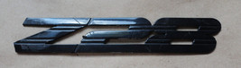 93-02 Camaro Z28 Fender Emblem 05556  CHIPPED - $5.00