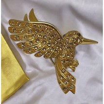 Vintage Hummingbird in Flight Brooch Pin Gold Tone Rhinestone Flying Bird - $25.99