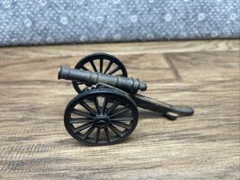Vintage Cast Iron Civil War Gettysburg Cannon MFCO Replica Model CV JD - $9.80