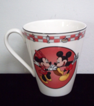 Lenox Disney Mickey and Minnie Mouse &#39;Soda Shop Sweethearts&#39; Mug - £8.03 GBP