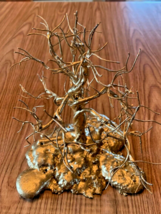 Wire Art Tree Sculpture Goldtone on Iron Base [e-02] - €11,28 EUR