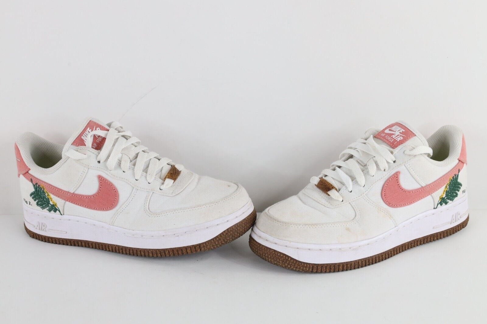 Nike Air Force 1 Womens 7 Distressed Spell Out Catechu Canvas Low Sneake... - $98.95