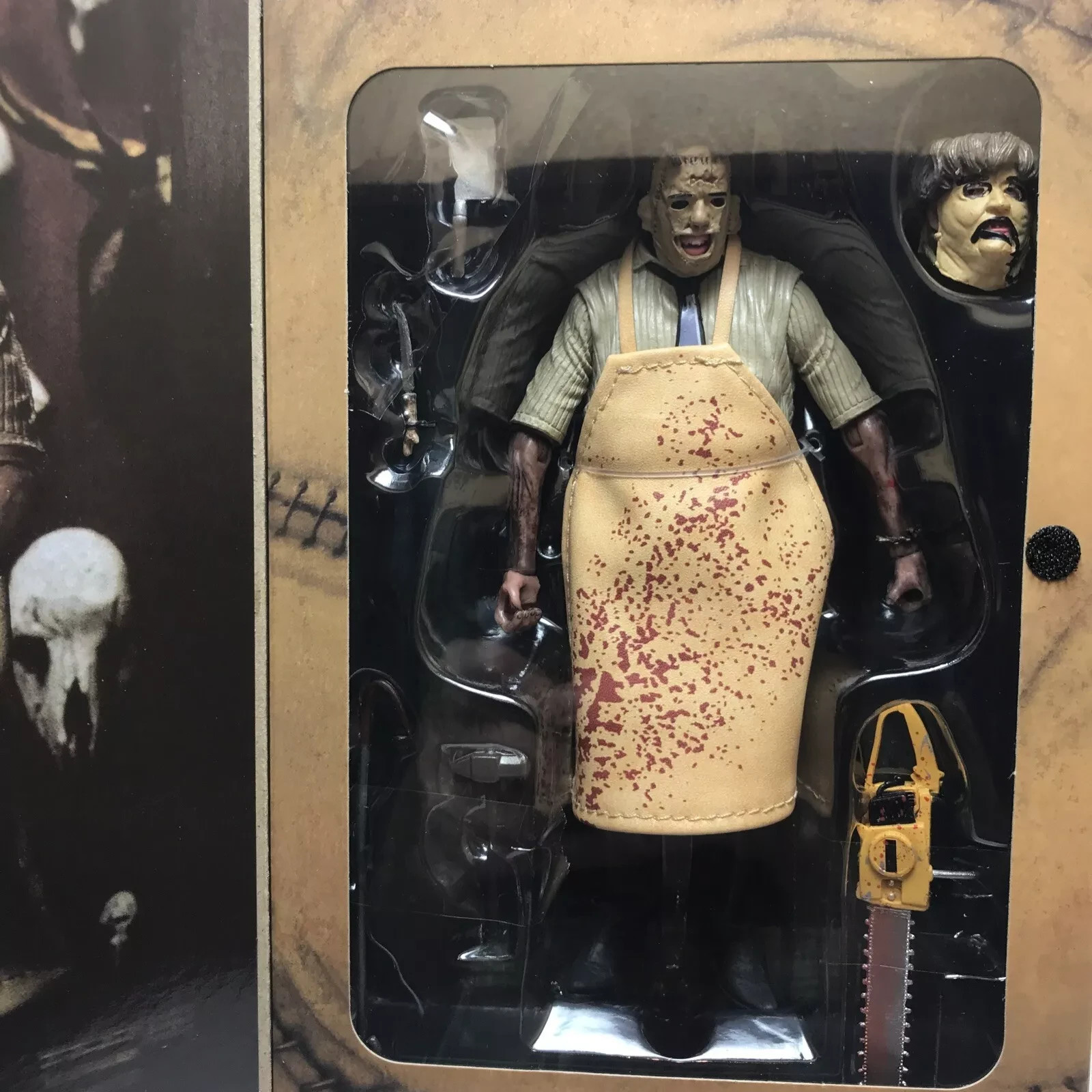 NECA Ultimate Texas Chainsaw Massacre Leatherface 7" Horror Action Figure 40th Item image 5