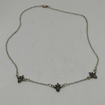 Sterling bee necklace - $735.70 MXN Sterling bee necklace - $735.70 MXN