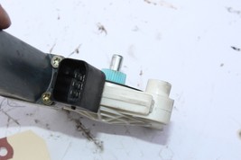 2003-2006 MERCEDES E350  RIGHT REAR WINDOW MOTOR R1846 image 4