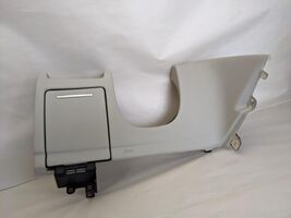 2013-2016 Cadillac XTS Dash Trim Driver's Left LH Knee Bolster Leather V... - $123.74