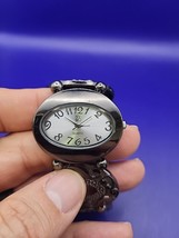 NY&amp;C Watch Oval Shaped Face Silver Toned &amp; Black Modern Stylish WORKING! - $12.09