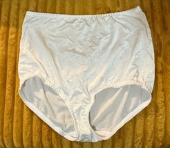 Vintage White Vanity Fair 2XL/9 Nylon Satin High Waisted Granny Panties ... - €12,74 EUR