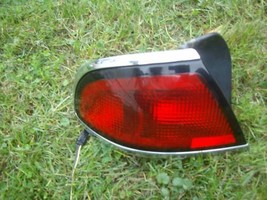 1997 1998 1999 Buick Lesabre Left Taillight Oem Used Original Gm Part - £118.45 GBP