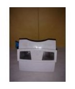 Vintage 1970&#39;s Toy GAF View-master Viewer Red and White with Blue handle  - $20.51 CAD