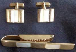 Vintage Swank Gold Tone Tie Clip and Cuff Link Set – Mother of Pearl Accents - £31.02 GBP