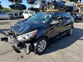 Steering Column Floor Shift With Rear Wiper Fits 12-17 ACCENT 716843 - $220.77