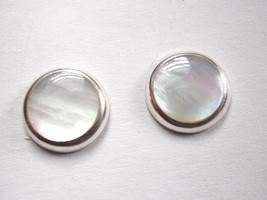 Mother of Pearl Round 925 Sterling Silver Stud Earrings - £13.36 GBP