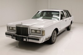 1984 Lincoln Town Car white | 24x36 inch POSTER | vintage classic car - £17.92 GBP