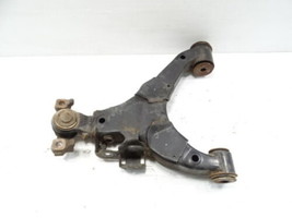 17 Toyota Tundra control arm, right front, lower, 48068-09100 - $130.89