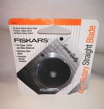 NOS Fiskars Rotary Cutter 45 mm Straight REPLACEMENT BLADE #9534  Sealed - $12.86