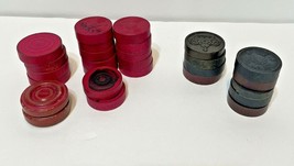 Vintage Wooden Checkers Pieces Miscellaneous Sizes 18 Red 9 Black Replacements - £6.90 GBP