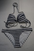 TOPSHOP WHITE AND NAVY HOLE STRIPE BIKINI TOP US 4 &amp; BOTTOM US 6-$60.00 - £20.52 GBP