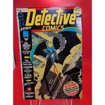 Detective Comics #423 Vol.1 DC Comics 1972 Mid-Grade Comic Book K91-7 - $17.97