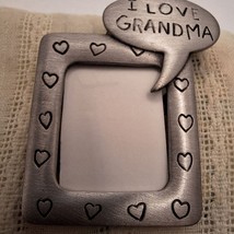 JJ  Jonette Jewelry Pewter &quot;I Love Grandma&quot; hearts Picture Frame Brooch - £15.29 GBP