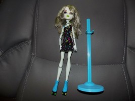 Monster High Frankie Stein Skulltimate Roller Maze Doll 2008 - £17.80 GBP